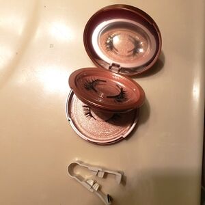 NEW Magnetic Eyelashes Kit